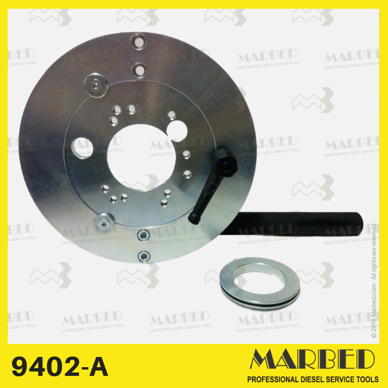 Bracket for assembling/disassembling flanged diesel pumps. 